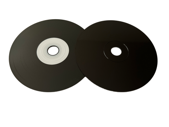 schwarze Vinyl-CD mit fühlbarer Rillenstruktur